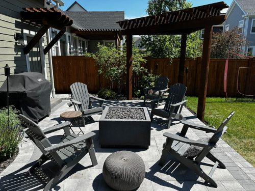 dc322779 4d36 4b43 926c 70787f1d0008